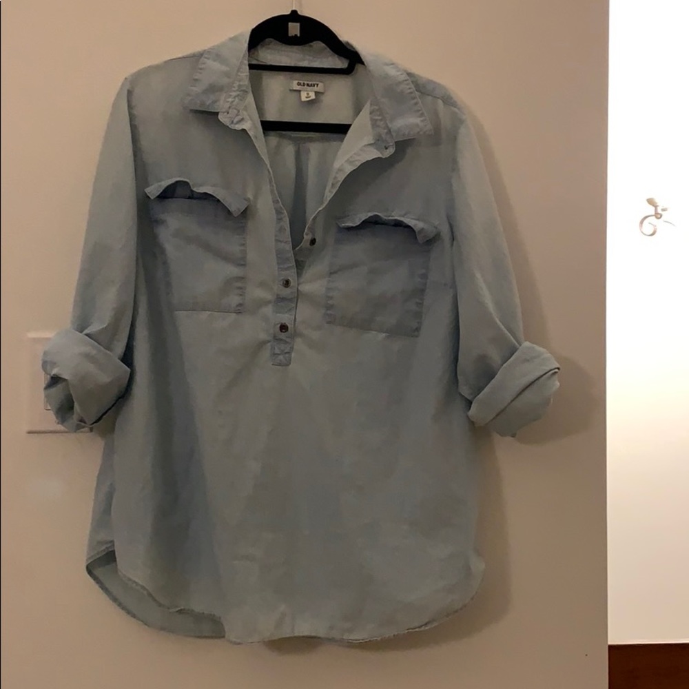 Old Navy Chambray Pullover Shirt